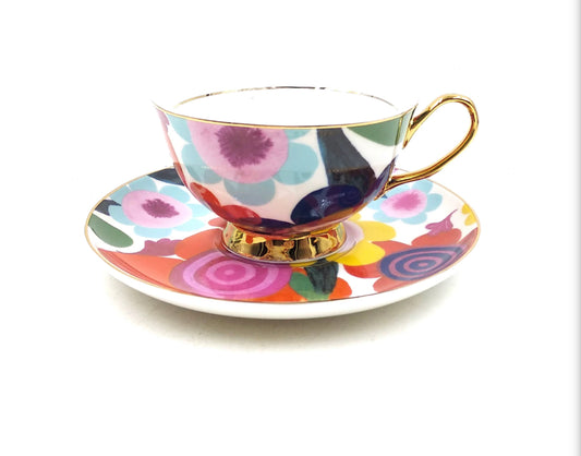 Flourish Teacup & Saucer 250ml | LyndalT